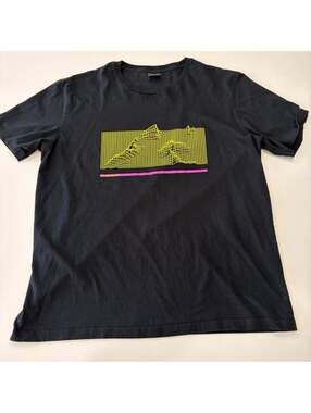 Men’s Oakley Size Large Tee